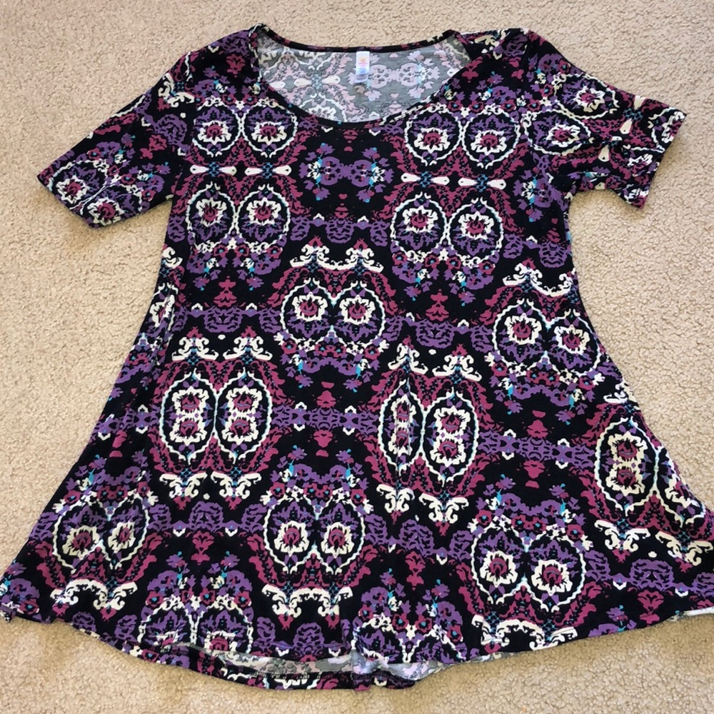 LuLaRoe Perfect T